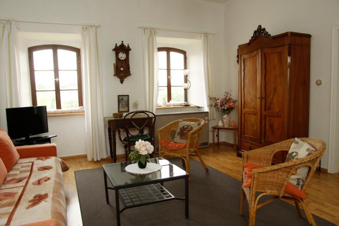 Kapelle - Urlaub Auf Dem Weingut Apartman Maring-Noviand Kültér fotó